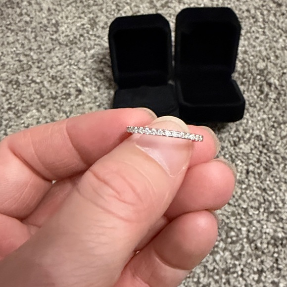 Size 7 - Picture 4 of 12